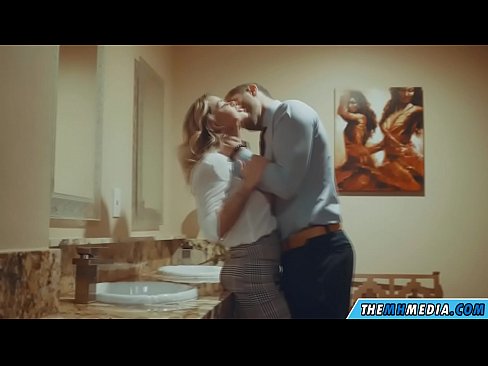 ❤️ Kiedy biuściasta blondynka uwodzi cię w publicznej toalecie ❤❌ Hard porn at porn pl.justindianpornx.ru ️❤